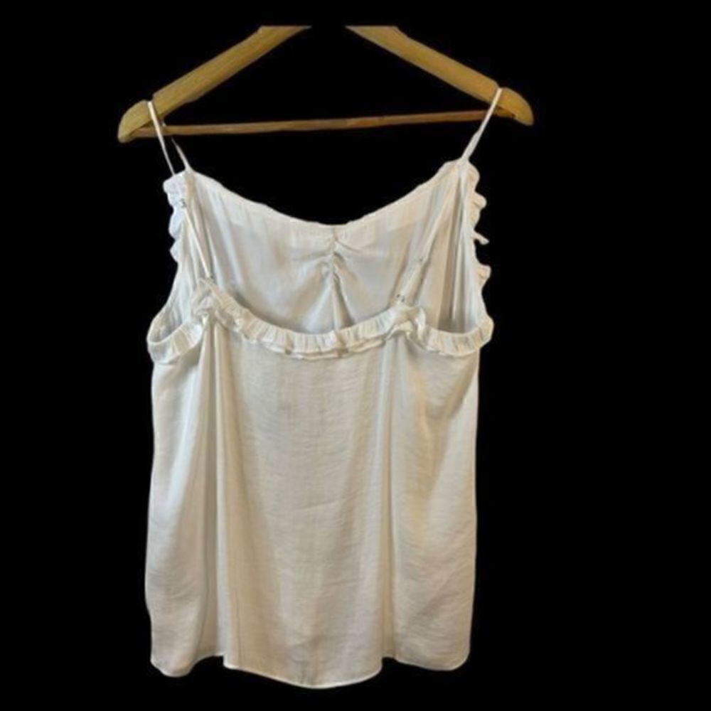 Naked Zebra White Ruffle Bodice Tank Top Medium NWT - Picture 3 of 6